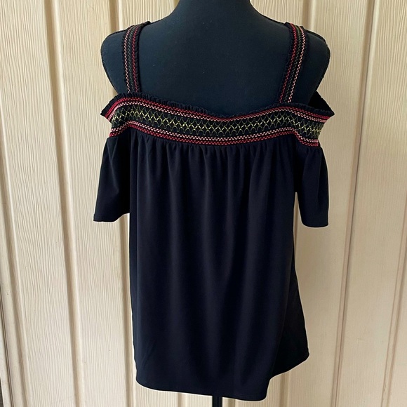 White House Black Market • Embroidered Black Tank-top Blouse Short Sleeve Top - Picture 2 of 10